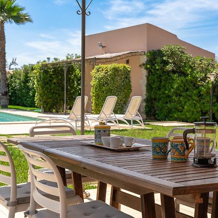 Villa Bouganville Con Piscina By Wonderful Italy シラクーサ エクステリア 写真