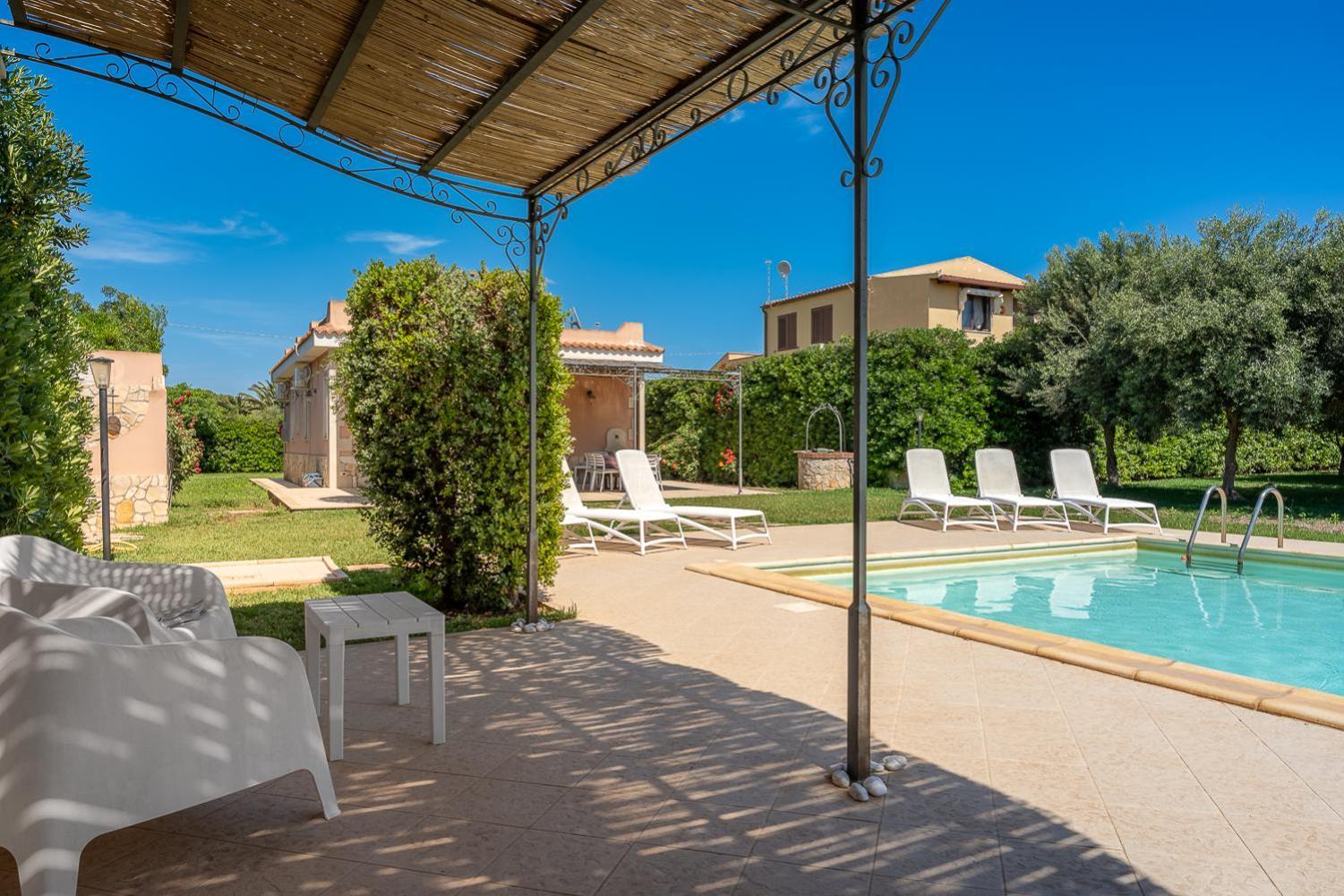 Villa Bouganville Con Piscina By Wonderful Italy シラクーサ エクステリア 写真